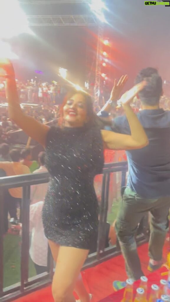 Antara Biswas Instagram - Welcoming #2024 Like This… Too Much Fun… Positive Energy 🧿… Happy Me… 4hrs Continuous Dancing 💃🏻 … It’s My Passion… Live Performance On Stage and Live performance By Me Too… Wish all My Lovely friends A Very HAPPY And Prosperous NEW YEAR 🥳 … Stay Blessed 🙏… #sunidhichauhan #norafatehi #liveperformances #amazing #rockstars #whatanight