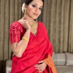 Antara Biswas Instagram - About Last Night … #UPAA AWARDS 2023… Styled by: @heenaladjoshi Saree: @nallisilksarees Mua & hairstyling: @glaze_bymuskan @fuse_by_zeeshan Managed by: @riyashhh269 Lucknow, Uttar Pradesh