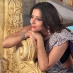 Antara Biswas Instagram - You Kinda Owe It To Yourself To Do All The Things You’ve Dreamed 🧿🙏🤷‍♀️…. #laalbanarasi from #tonight at 8pm … 🙏 📸: @deepakpathak663