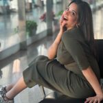 Antara Biswas Instagram - When you can pose.. Anytime, Anywhere !! 🤷‍♀️ #letsposeforthecamera 📸: @riyashhh269 Airport