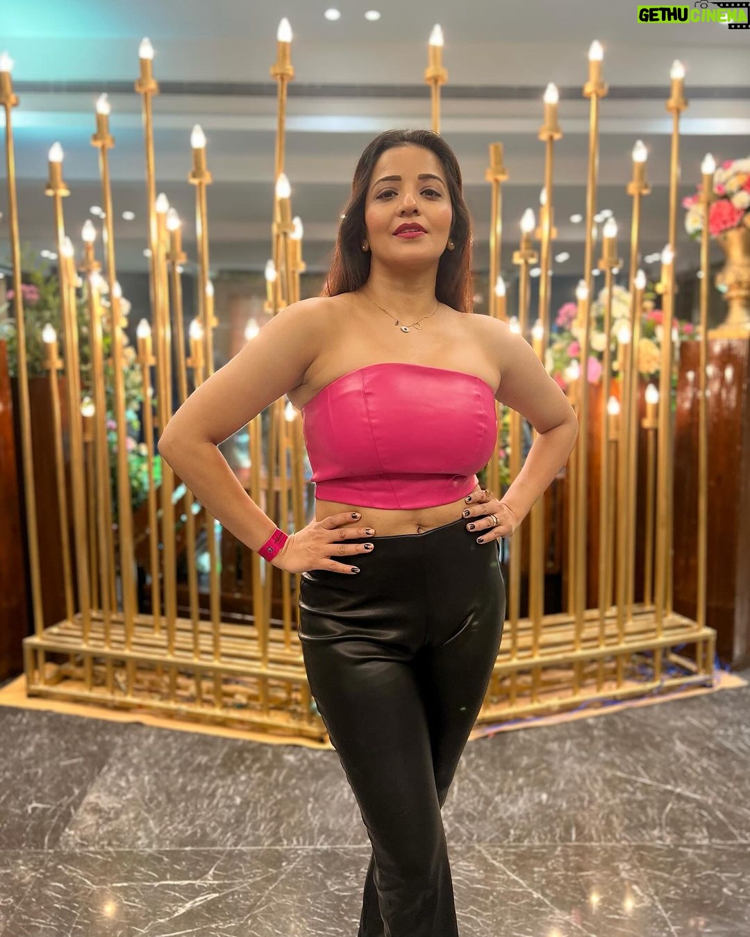 Antara Biswas Instagram - #aboutlastnight 💋💋🫦🫦