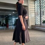Antara Biswas Instagram - Too Cold To Be A Hot Mess 😎 #winter #ootd #airportdiaries #event Photo: @riyashhh269
