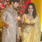 Antara Biswas Instagram - Happy Diwali 🪔… our Lovely Friends and To Your Family ❤️❤️… #happydiwali #2023 #indian #festival #happykalipujo #godbless #us #thankyou #prayers #goodhealth #love #happiness #blessings SareeLove : @rashmi_aaryaa 📸: @deepakpathak663 Home Sweet Home