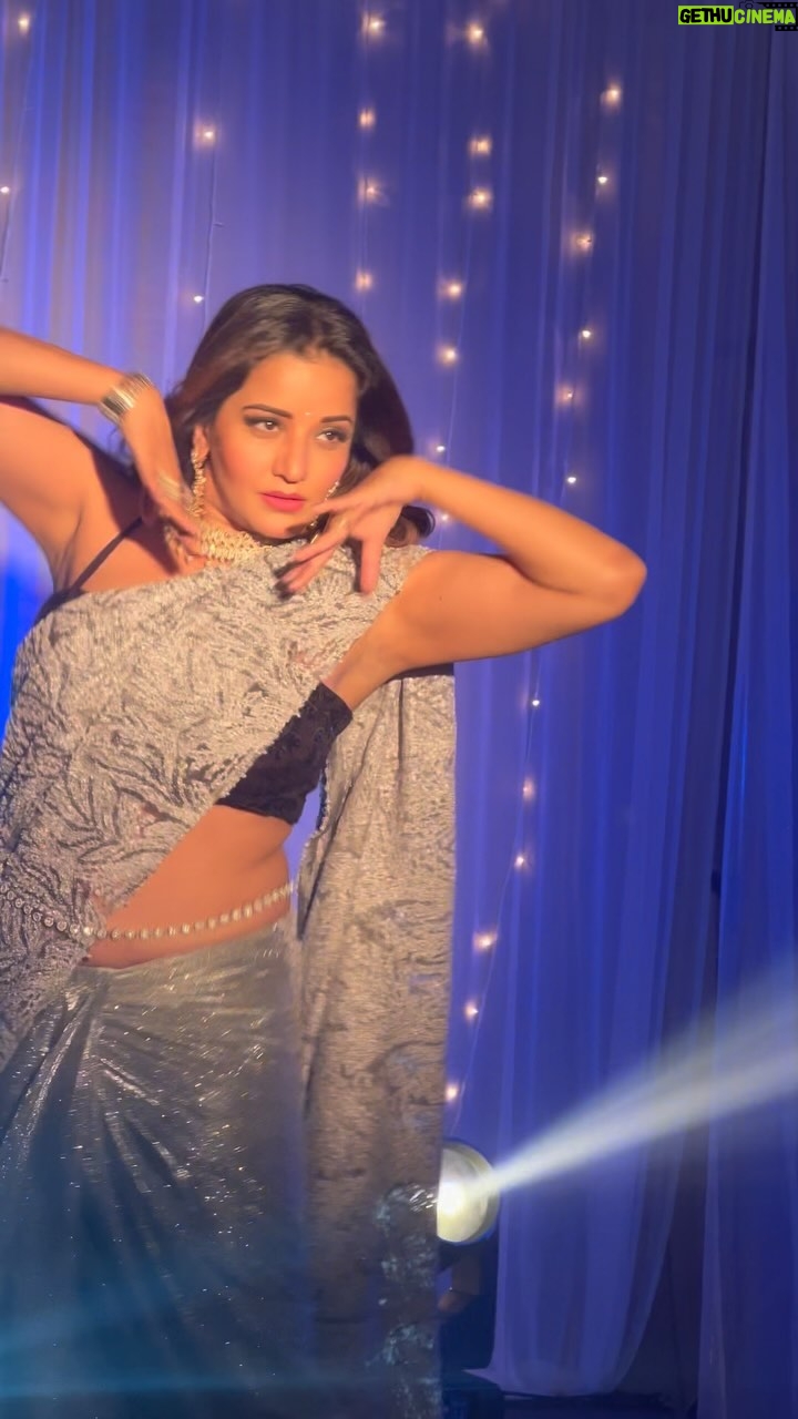 Antara Biswas Instagram - “ Saat Samundar Paar “… Loved Performing In this Song 🎵…. #bts #laalbanarasi #song #shoot #dance #performance
