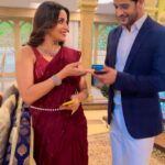 Antara Biswas Instagram - Yeh Kyun De Diya??? 🤷‍♀️ #reels #instagood #fun #masti #onset #laalbanarasi