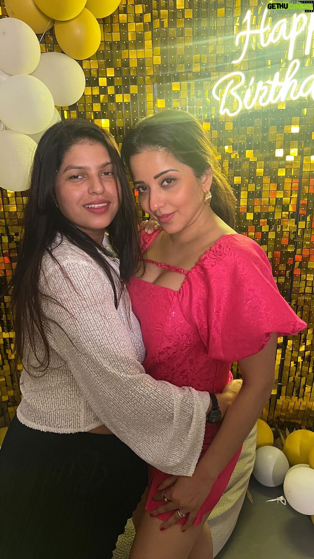 Antara Biswas Instagram - 👯♀️👯♀️👯♀️👯♀️👯♀️….