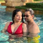 Antara Biswas Instagram - My Valentine 💌❤️💋 Forever And Ever … #happyvalentinesday @vikrant8235