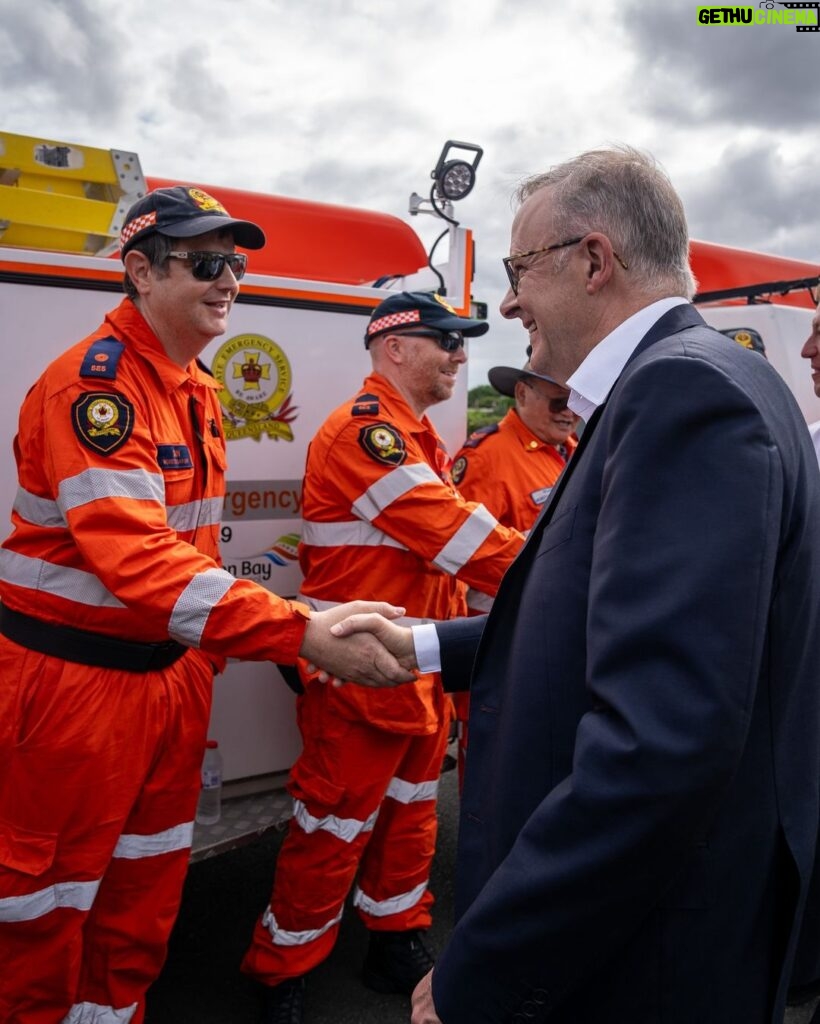 Anthony Albanese Instagram - Thank you SES. Queensland has been through a lot this summer. And these volunteers have worked day and night to keep their fellow Australians safe. Murrumba Downs, Queensland, Australia