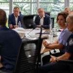 Anthony Albanese Instagram - It’s been a long summer for Queensland’s emergency workers and volunteers. As flooding continues, I’m here at the State Disaster Coordination Centre to listen and say thank you. Roads are still flooded in parts of South East Queensland. Lockyer Valley, Moreton Bay and the northeast suburbs have been hit the hardest. Locals should keep up to date with the latest advice from local authorities and stay safe. — With: @stevenmilesmp, @murraypwatt, @anikawellsmp Brisbane, Queenland, Australia
