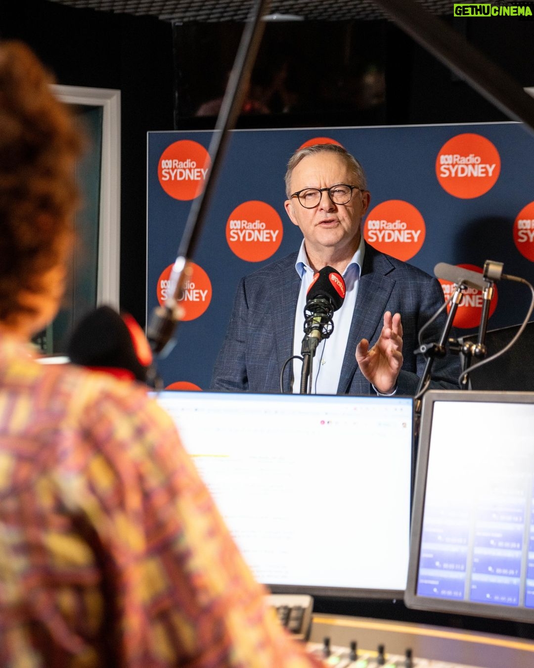 Anthony Albanese Instagram - It's a race to fix housing in this country which is why we're working with the states to build 1.2 million homes across Australia. Always great to be in studio with @sarah.macdonald.insta for @abcinsydney. ABC studios, Ultimo