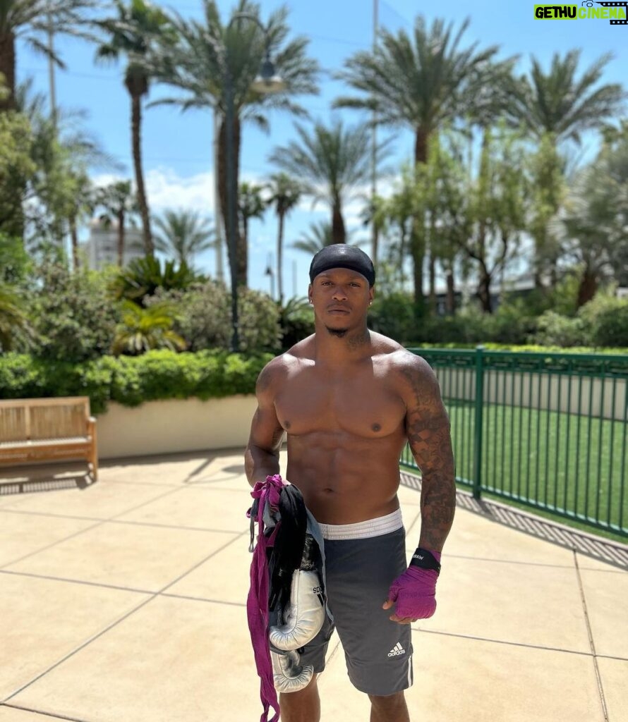 Anthony Yarde Instagram - Vegas heat is different 🥊 ☀️ Las Vegas, Nevada