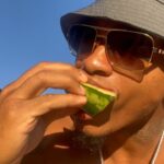 Anthony Yarde Instagram - Good for the wood!!!!! Im tellin yaaa -Eat these combinations yourself and i bet your eating etiquette goes out the window. . Natures candy 😍 Natures hydration 💦 Natures flavour 👅 #FruitRecipes London, United Kingdom