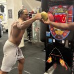 Anthony Yarde Instagram – @mranthonyyarde @hardhitterzuk in the camp 🥊🥊🥊

#reels #fyp #boxing #training