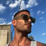 Antoine Goretti Instagram - Selfish love 🩵