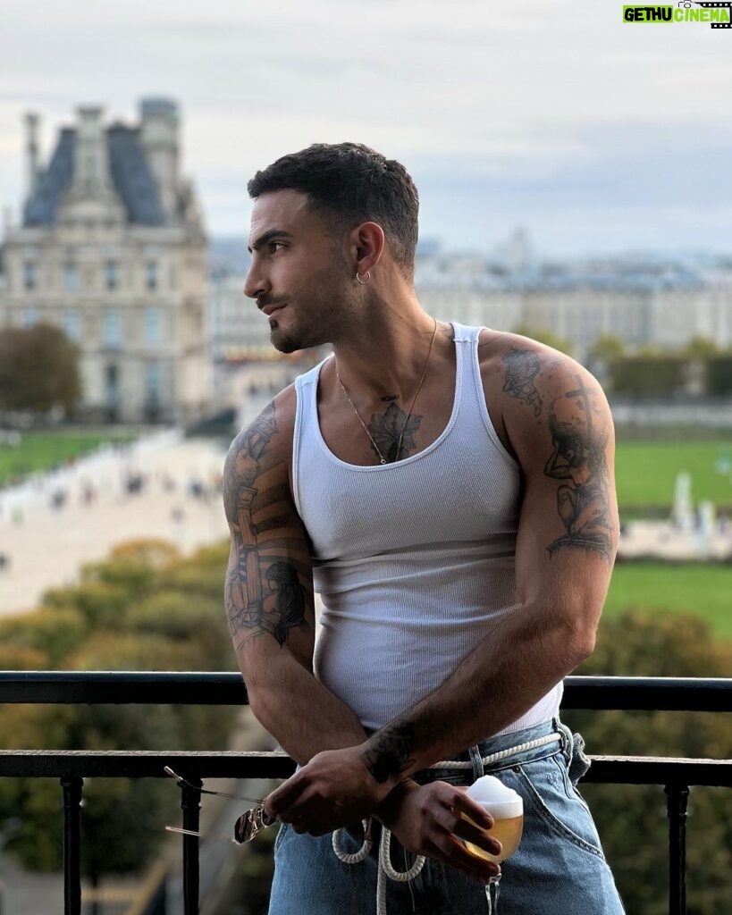 Antoine Goretti Instagram - Deux belles vues. Tuileries Garden