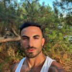Antoine Goretti Instagram - Pas besoin de soleil quand tu rayonnes 🤌🏽 Arcachon