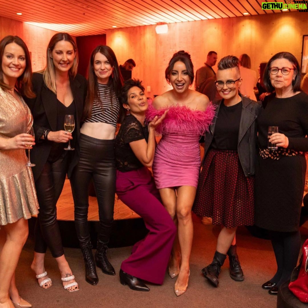 Antoinette Lattouf Instagram - I wrote a book about how to lose friends, and thankfully I managed to keep the exceptional ones. Thanks for celebrating my 40th with me! Ivy Penthouse