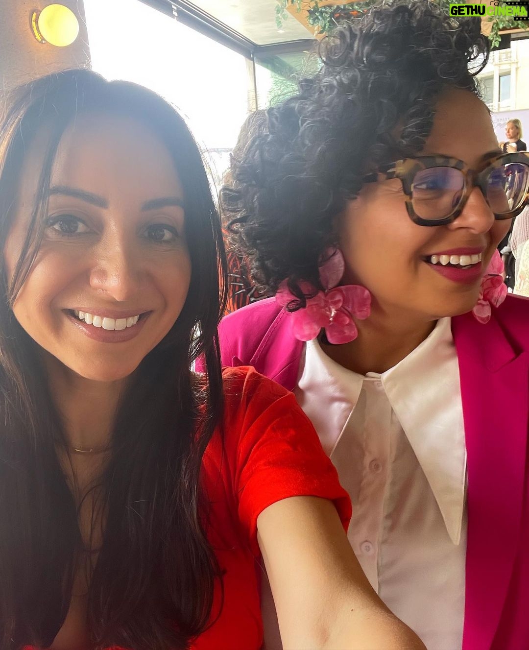 Antoinette Lattouf Instagram - Celebrating the powerhouse Mundanara Bayles as she launched the new Blak owned and led @blakcastnetwork podcast network in partnership with @iheartradioau. So darn proud of Mara !! BlakCast’s mission is to strengthen the cultural identity of Australia. Grounded in the values of the world’s oldest living continuous culture, Blakcast will unapologetically champion Indigenous and other diverse voices and perspectives. By sharing stories, news and ideas, it seeks to embed cultural knowledge and respect in everything it produces. Blakcast will also train and inspire the next generation of storytellers. Hyde Hacienda Sydney Bar + Lounge