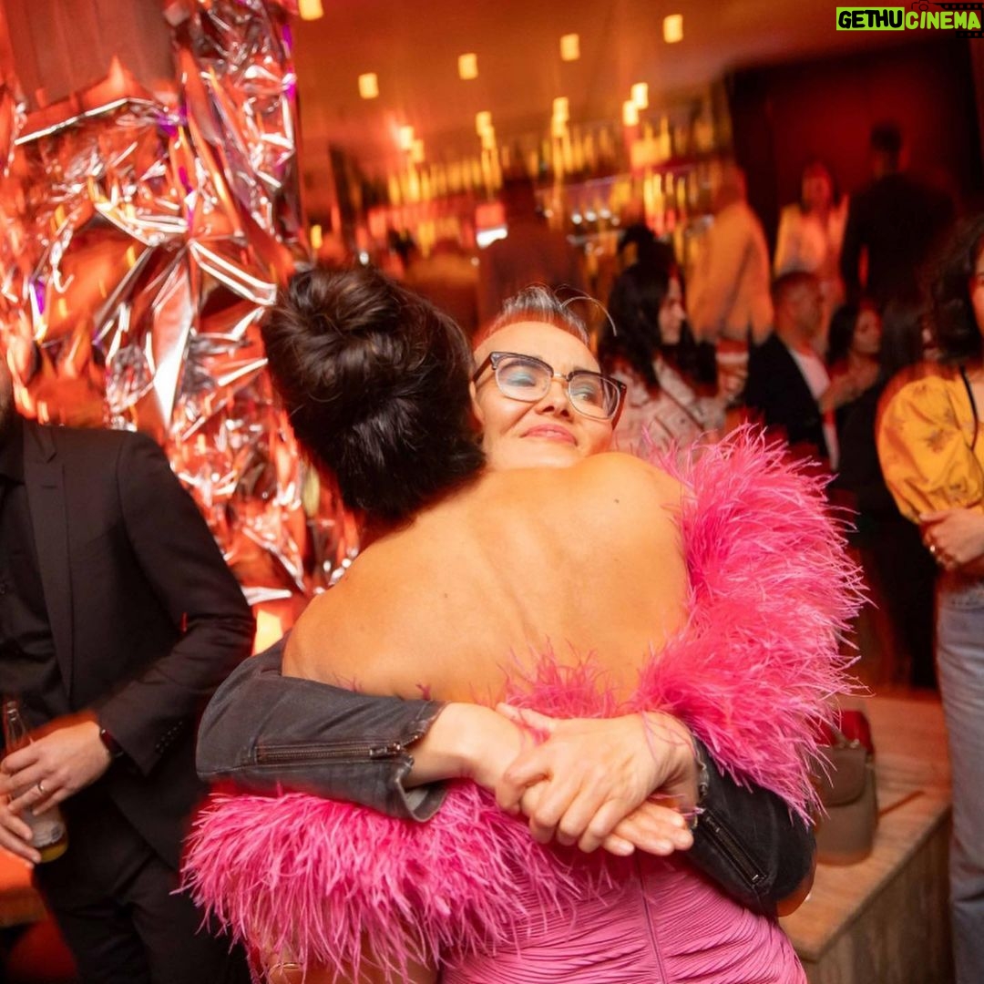 Antoinette Lattouf Instagram - A fright at 40! Hubby said “get dressed up for a fancy dinner with all your siblings” and instead he threw me the most epic party. Enjoy the double chin/catching flies pics. Ivy Penthouse