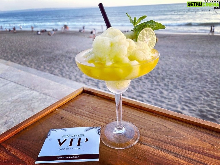 Antoinette Lattouf Instagram - (Almost) 40. Birthday getaway. Finns Beach Club