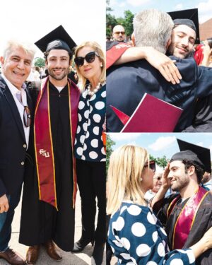 Antonio Andrés Rosello Instagram - Yyy claro no podían faltar las fotos de graduación 🎓

Graduado de Marketing con énfasis en Cine y énfasis en Humanidades de @floridastateuniversity 📊🎥🎭

Gracias a mi familia querida y amigos que me pudieron acompañar, y los que no que aún así me envian su cariño. ❤️

Agradecido con mi pana @rafinha.90 por capturar este momento tan especial 📸

Conecten abajo con personas de sus mismos intereses! Comenta qué estas estudiando / qué quieres estudiar / o de qué te graduaste para que se conozcan, uno nunca sabe las vueltas que da la vida 🙌🏻👀🎓

Finalmente, gracias a todas las personas que me apoyan y han seguido mi crecimiento a lo largo de los años. Ustedes me motivan a dar lo mejor de mi y espero poder provocarles lo mismo ❤️‍🔥

A mis padres, ni hablar, soy lo que soy gracias a ustedes. Los amo infinito infinitamente. 

¡Este es sólo el comienzo, al ataque!

#GraduaciónFSU #CineYHumanidades #FSUGrad #ActorDeCine #CineLatinoamericano #GraduadosFSU #FSUAlumni #ÉxitoAcadémico #Latinoamérica #CineastaEnFormación #LogrosPersonales #FSU2023 #CineYArte #MujeresLatinas #TalentoLatino #FloridaStateUniversity #OrgulloFSU #CineUniversitario #ActorLatino #EducaciónSuperior #Graduación2023 #CineYCultura #FSUNoles #ArteYHumanidades #CarreraActoral #CelebraciónDeLogros #DiplomaEnMano #PróximoCapítulo #ExperienciaUniversitaria #MetasCumplidas