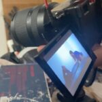 Antonio Andrés Rosello Instagram - “𝐇𝐮𝐠𝐠𝐢𝐧’ 𝐌𝐨𝐥𝐥𝐲” - Película de terror… Detrás de lo que fue mi primer rol principal en una película y mi primera película en Estados Unidos… 🎬 Un estudiante grabando su tesis de periodismo trata de descubrir la realidad acerca de una leyenda local, y un hermano busca a su hermana desaparecida… “𝐇𝐮𝐠𝐠𝐢𝐧’ 𝐌𝐨𝐥𝐥𝐲” es una leyenda local que aterroriza al pueblo de Abbeville, Alabama de manera muy similar a nuestros países con “La Llorona.” Es un proyecto muy especial porque fue hecho de manera independiente, con bajo presupuesto y muchas ganas. El talento de las personas involucradas para ingeniárselas y hacer esto realidad es inmedible. Fue aproximadamente 1 mes de grabación y no me queda más que agradecerle a la producción por la confianza y por optar por mayor inclusión latina! 🔥 Actualmente está en post-producción con charlas de distribución y los mantendré al tanto de todo. ¿Dónde están mis fans de las películas de terror? 👀 Y dónde están los que no son fans, pero que aún así iran a verla ❤️ Hablamos abajo 👇🏻👇🏻👇🏻 A HUGE thanks to all these wonderful people: @bigfootanon @helenasadvary @vintage_macabre @kane_bumpers @marina_massacred @dennis.brewer.169 @princenpirate @boardgamephoto @alikemilk97 @bigfootstacy @glitternuman @tigert242 @nataliewojtala @samuel_w_thomas @mskatonic @hey.sammijay @shoreyourtyler #ActorLatino #CineLatino #PelículaDeTerror #NuevoActor #CineIndependiente #TerrorEnElCine #EstrenoDeCine #CineLatinoEnUSA #CarreraActoral #ExperienciaDeActor #DebutEnElCine #OrgulloLatino #CineDeTerror #ActuaciónEnCine #TerrorLatino #CineLatinoUSA #ActorEmergente #EstrenoLatino #HistoriasDeTerror #LatinosEnHollywood Tallahassee, Florida