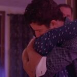 Antonio Andrés Rosello Instagram - “Vuelta Al Sol” (2020) teaser ➡️ ENLACE EN MI PERFIL PARA VERLO COMPLETO !!! 🍿🍿🍿 Me da mucha alegría poder compartirles este proyecto y me comprometo a compartirles todos los proyectos que he grabado a lo largo de los años 🫶🏻🎬 Comenten acá abajo qué les pareció el corto, déjenle un mensaje lindo a algún personaje que hayan apreciado, o a los creadores del corto 🙌🏻💕🎥 Gracias siempre por su apoyo, los quiero un mundo 🌎 Y gracias a todas las lindas personas que formaron parte de este proyecto: Dirigida por @_judajude, escrita por @alfarocajar y producida por @gilbi.xyz y @rafleo21 @nikkicoach @larrydiaz75 @aleschoffer @lapetired @aishadonker @vestweberchris @stefany.lrb @juandc1 @mfgonz @tanialvarado_ @cinetamborito @sebastiangarzon.56 #cinelatino #cortometraje #trailer #vueltaalsol #cortolatino #cortometrajelatino #cortolgbt #cortometrajelgbt #cinelgbt #cortolgbtq #cinelgbtq
