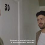 Antonio Andrés Rosello Instagram - Extracto de “El Violinista” (2021), Ganador del “Mejor Cortometraje Estudiantil” @premiosvictoria Emocionado por poder compartirles un poco de uno de mis proyectos actorales ya salidos más recientes. Una historia emotiva entre un pintor 🎨 y su molesto vecino de arriba Violinista… 🎻 Pronto va a estar empezando su viaje de festivales 🎞 ¡Comenten abajo si les gustaria verlo completo! 🙌🏻⬇️ Dir: @is.a.bella.acuna Equipo: @morningstar.fx @ingridelcarmen_ @fabipiri @brandonliao24 @nquirospaz @froxenphoenix @kiddcarrillo @gabysaipe #actingclip #actuacion #actuacionlatina #cortometraje #mejorcortometraje #mejorcortometrajeestudiantil #cortoestudiantil #cortometrajeestudiantil #cineestudiantil #cinelatino #peliculalatina #actorlatino #actorvenezolano #cinepanameño #cinepanama #cinecentroamerica #festivaldecine #cinecentroamericano #cinelatino #clipactoral #reelactoral #actordecine #directordecasting #castinglatino #castingcine #castinglatinoamerica #castingcentroamerica