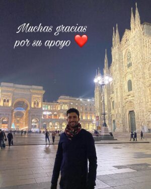 Antonio Andrés Rosello Instagram - ¡SE ACABÓ! Muchas gracias por todo su apoyo con la competencia de la beca para estudiar en Italia 🇮🇹

Me encantó compartirles acerca de mis raíces en el video para la competencia @mettileradici 🏫🎥

Cada like, compartido y comentario significa muchísimo para mi y jamás hubiera estado en la pelea para la beca sin ustedes ❤️

¡Ahora a esperar hasta el 10 de Junio  a que anuncien los seleccionados para la SIGUIENTE FASE! 📚🗓️

La segunda fase son 2 meses de cursos avanzados de Italiano ✍️dónde los 3 estudiantes con mayor desempeño ganan la beca. 🤓✈️

Aunque no sea seleccionado ya con esto gané, fue un reto, reconecté con amistades, me apoyó mi familia, profundicé en mis raíces, practiqué mi Italiano, y recibí todo su apoyo. ❤️😄

No es el destino, es el viaje. Y contento de disfrutarlo con ustedes.

Los mantengo al tanto con los resultados, y una vez más, gracias por su apoyo y cariño ❤️‍🔥❤️‍🔥❤️‍🔥

#italia #mettileradici #italianopanama #italiapanama #comitespanama #italy #visititaly #visititalia #visitaitalia #latinoitaliano #italystyle #italymenfashion #italovenezolano