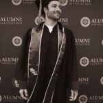 Antonio Andrés Rosello Instagram - Yyy claro no podían faltar las fotos de graduación 🎓 Graduado de Marketing con énfasis en Cine y énfasis en Humanidades de @floridastateuniversity 📊🎥🎭 Gracias a mi familia querida y amigos que me pudieron acompañar, y los que no que aún así me envian su cariño. ❤️ Agradecido con mi pana @rafinha.90 por capturar este momento tan especial 📸 Conecten abajo con personas de sus mismos intereses! Comenta qué estas estudiando / qué quieres estudiar / o de qué te graduaste para que se conozcan, uno nunca sabe las vueltas que da la vida 🙌🏻👀🎓 Finalmente, gracias a todas las personas que me apoyan y han seguido mi crecimiento a lo largo de los años. Ustedes me motivan a dar lo mejor de mi y espero poder provocarles lo mismo ❤️‍🔥 A mis padres, ni hablar, soy lo que soy gracias a ustedes. Los amo infinito infinitamente. ¡Este es sólo el comienzo, al ataque! #GraduaciónFSU #CineYHumanidades #FSUGrad #ActorDeCine #CineLatinoamericano #GraduadosFSU #FSUAlumni #ÉxitoAcadémico #Latinoamérica #CineastaEnFormación #LogrosPersonales #FSU2023 #CineYArte #MujeresLatinas #TalentoLatino #FloridaStateUniversity #OrgulloFSU #CineUniversitario #ActorLatino #EducaciónSuperior #Graduación2023 #CineYCultura #FSUNoles #ArteYHumanidades #CarreraActoral #CelebraciónDeLogros #DiplomaEnMano #PróximoCapítulo #ExperienciaUniversitaria #MetasCumplidas Florida State University
