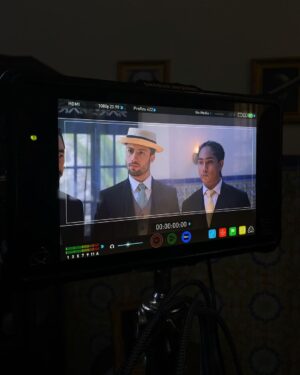 Antonio Andrés Rosello Instagram - Esta semana tuve la oportunidad de trabajar en un proyecto que me emociona mucho… 🎬

Se llama “Parking Histórico” @parkinghistorico una serie que verán pronto en TV acerca de la historia de Panamá de 1903. La separación de Panamá de Colombia... 🇵🇦🇨🇴

Mi personaje es Ricardo Arias, uno de los 8 conjurados, próceres de la independencia. 

Quiero darle las gracias a Diego @deobaldia por esta oportunidad, por confiar en mi, y también a toda la producción y el crew. 

No suelo compartirles mis proyectos como post, usualmente sólo en mis stories pero de ahora en adelante lo empezaré a hacer ❤️

#acting #actuacion #1900s #cinema #1900 #1903 #parkinghistorico #cinemashoot #cinemaacting #actorslife #1900sfashion #1900sstyle #onset #actoresdepanama #actoronset #actingwork #actorwork #setlife🎬 #setlife #setlife🎥 #setlifela #actordecine #actorlifestyle #actorvenezolano #actorgang #actorsworld #tvactor #tvseries #tvseriesactor #castingdirector
