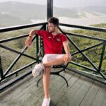 Antonio Andrés Rosello Instagram - Para cerrar el mes de la patria de este país que se ha convertido en mi hogar ❤️🇵🇦 Unas fotos de momentos especiales en su belleza, como embajador de la @cruzrojapanama , celebrando goles de la sele, y de la serie de televisión “Parking Histórico S1, La Separación de Panamá y Colombia” @parkinghistorico dónde tuve el honor de interpretar a Ricardo Arias, procer de la independencia. Tantos recuerdos en esta tierra marcados en mi corazón❤️‍🔥 Espero estén pasando un lindo día feriado 🥳😉