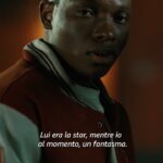Antonio Dikele Distefano Instagram - Il mio nuovo film #AutumnBeat racconta la storia di due fratelli con un sogno in comune in alcuni dei periodi più particolari del rap italiano. Ringrazio le persone che mi hanno aiutato a scriverlo, quelle che hanno lavorato con cura alle musiche e un grazie speciale per la partecipazione a @therealgue @sferaebbasta e @holyernia. Dal 10 novembre su @primevideoit