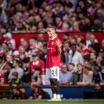 Antony Instagram - What an incredible day! A huge thanks to all MU staff and my teammates!! I'll never forget this day! To United fans, all my affection for this reception! Let's go for more! That´s just the beginning! 🔴⚽️ @manchesterunited #Reds #United #MUFC #RedDevils Old Trafford