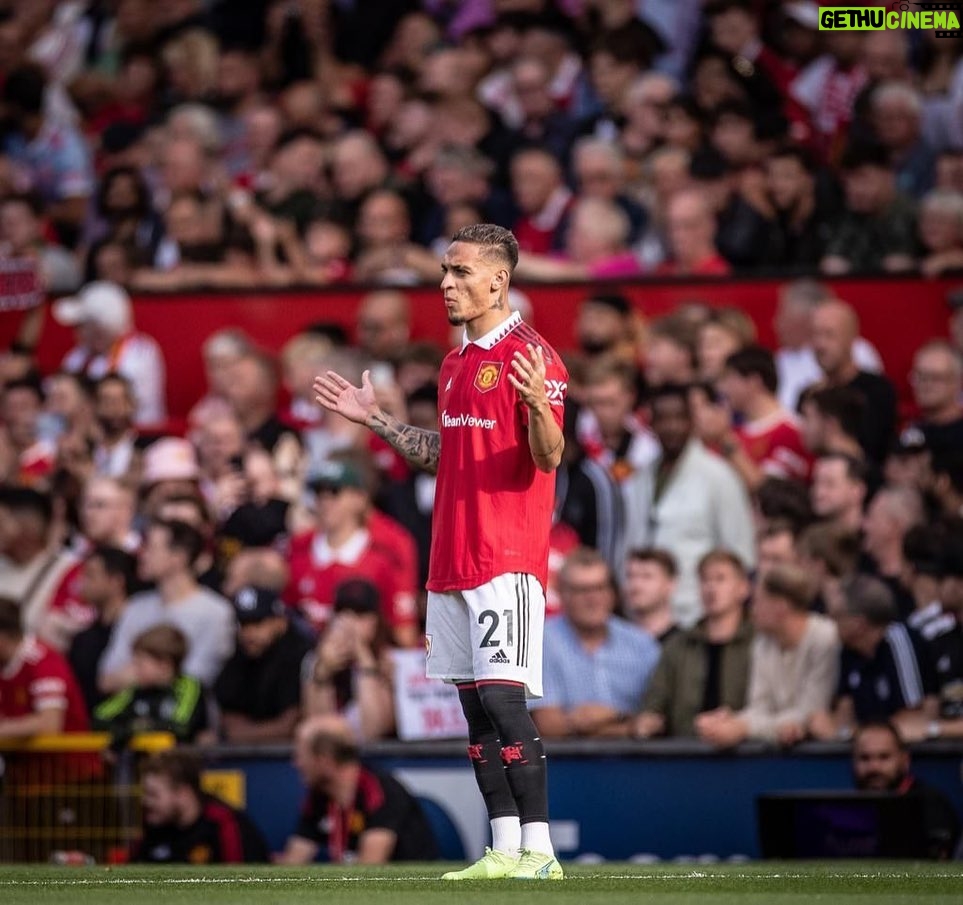 Antony Instagram - What an incredible day! A huge thanks to all MU staff and my teammates!! I'll never forget this day! To United fans, all my affection for this reception! Let's go for more! That´s just the beginning! 🔴⚽️ @manchesterunited #Reds #United #MUFC #RedDevils Old Trafford