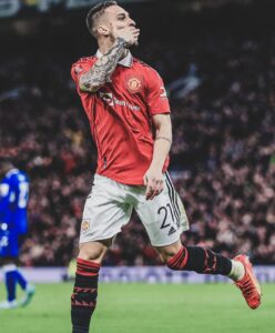 Antony Instagram - Great win, important goal! ⚽️🏴󠁧󠁢󠁥󠁮󠁧󠁿✅ @manchesterunited @emiratesfacup
