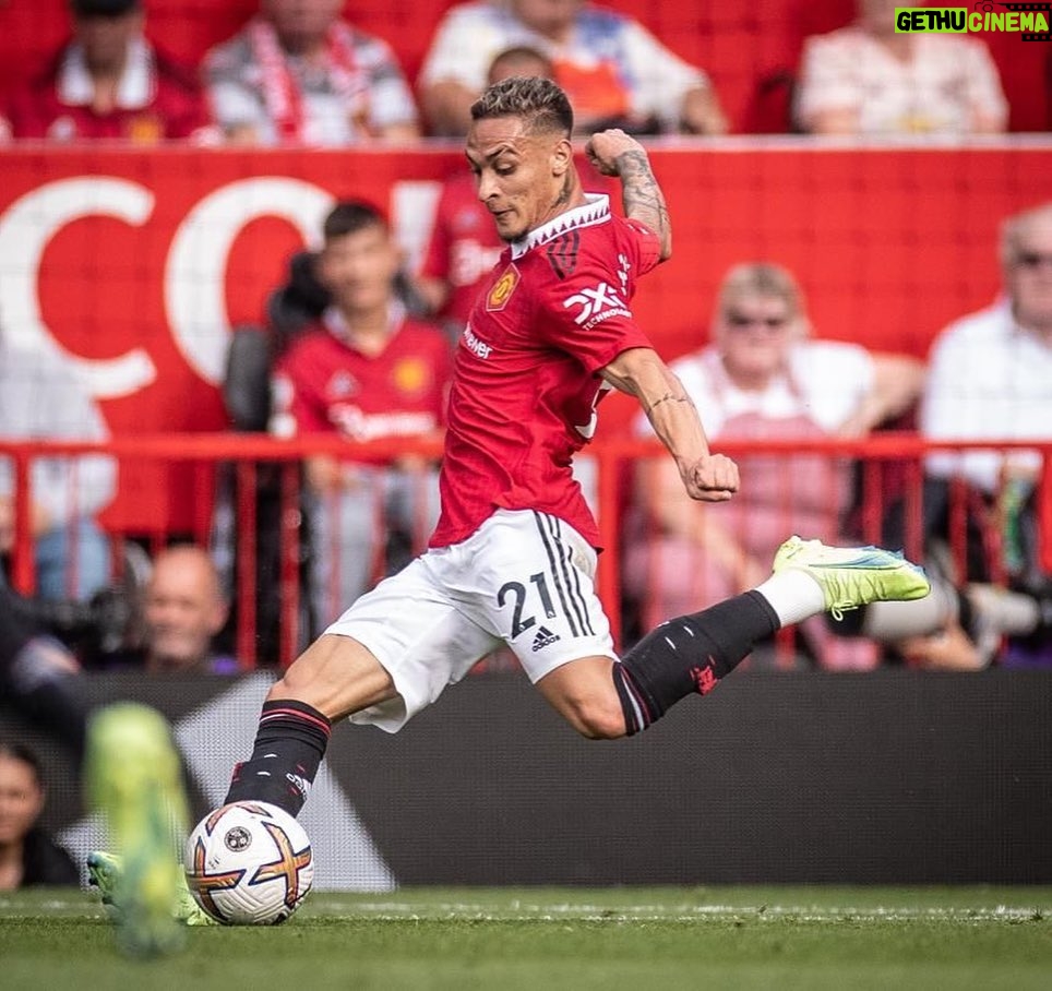 Antony Instagram - What an incredible day! A huge thanks to all MU staff and my teammates!! I'll never forget this day! To United fans, all my affection for this reception! Let's go for more! That´s just the beginning! 🔴⚽️ @manchesterunited #Reds #United #MUFC #RedDevils Old Trafford