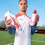 Antony Instagram - ⚠ CAUTION - HIGH SPEED ⚠ @pumafootball #PUMAULTRA