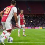 Antony Instagram - After 4 months without playing, I finally returned with the certainty that I'm ready for the season! 🙏🏽⚽️ Johan Cruijff ArenA
