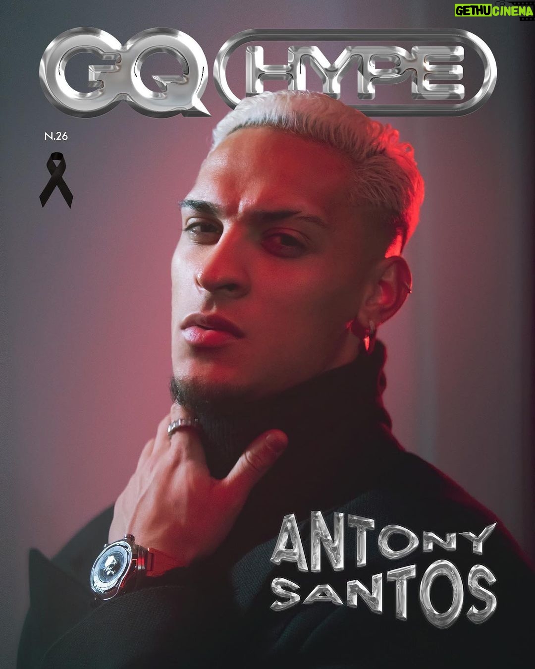 Antony Instagram - Antony, günümüzde bir futbolcunun rolünün saha ötesine geçtiğinin farkında. Kendi hayalini gerçekleştiren Osasco'lu bir çocuk bugün yeni nesillere ilham veriyor. @antony00 #GQHYPE hikayesi gq.com.tr'de Antony is very much aware of the impact of a football player is beyond the field. The boy from Osasco who made his dream come true is inspiring the future generations. Read his #GQHYPE story on gq.com.tr Photography by @davidbellemere Interview by @halimtansug, styling by @mobolajidawodu Publishing Director: @ozguratanur Producer: @koruturk / Frederic Nuel @MagnatCreative Art Director: @elifalm Digital Director: @alperetis Project Management: @endasengunler Hair and Makeup: @rafacortesbarbers Assistant Photographer: Thomas Clodine-Florent Assistant Stylists: Joseph Lokko, Martha Ralph-Harding, Haley Gilbreath Thanks to @marcosmottamavi, Junior Pedroso, Kaue Freitas, José Vitalino dos Santos Irmão