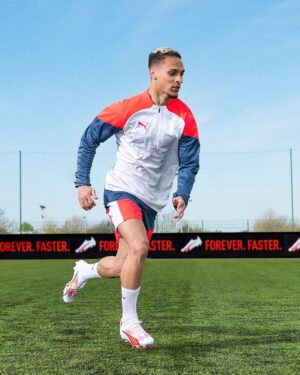 Antony Instagram - ⚠ CAUTION - HIGH SPEED ⚠ @pumafootball #PUMAULTRA