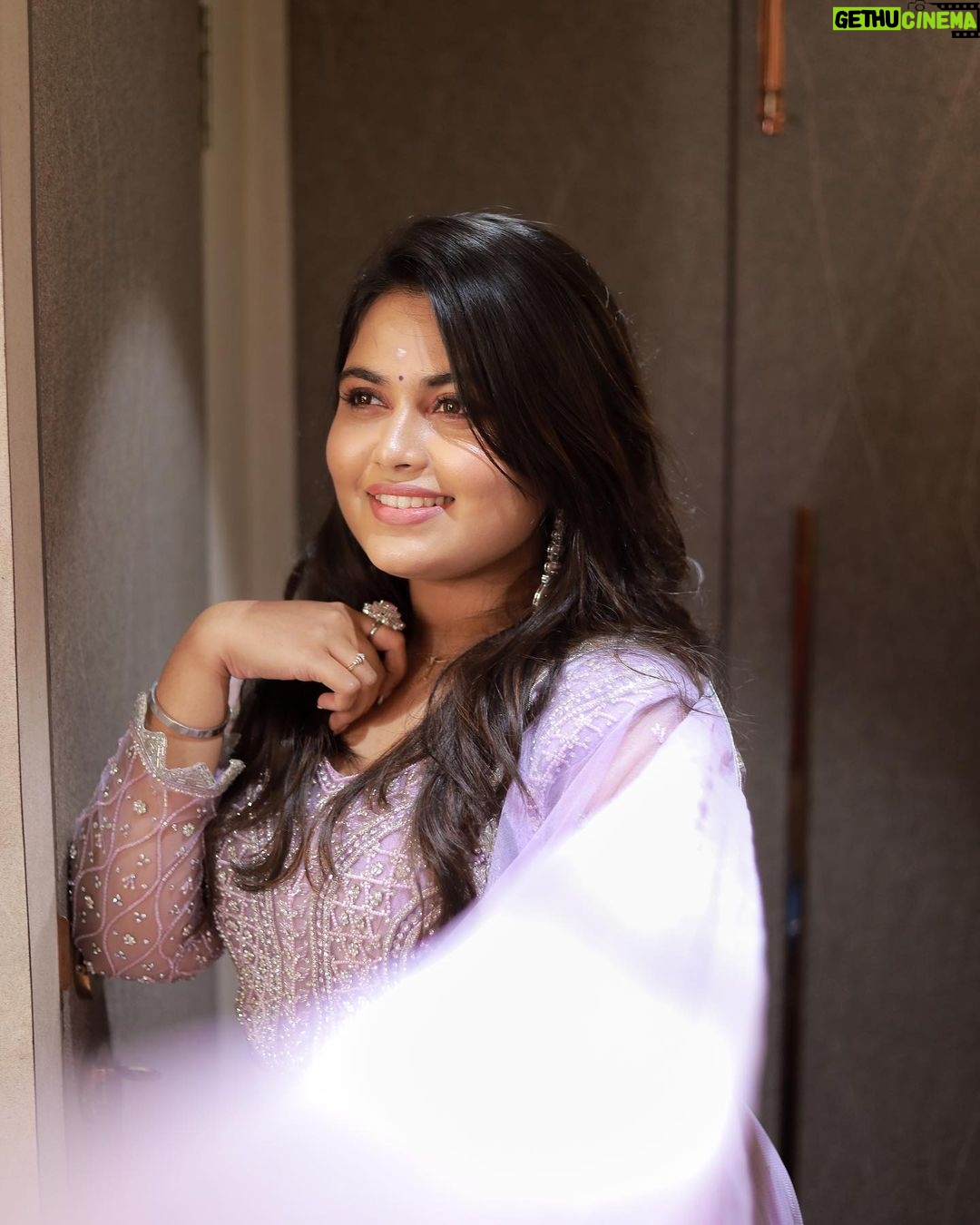 Anu Anand Instagram - Lavender love 💜💜 . . . Pc: @evidencemaker Accessories: @new_ideas_fashions YMCA, Chennai
