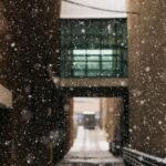 Anu Anand Instagram - Christmas is coming 😍♥️ I'm so incredibly thrilled to be able to witness even a tiny snowflake falling in real-time! And guess what? I actually get to witness this amazing moment live! I'm literally bursting with joy, kumudha happy annachi 💃💃👯‍♀️ . . #snow #lovesnow❄️
