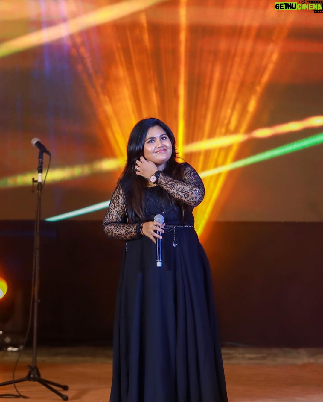 Anu Anand Instagram - I love my job ♥️♥️ Muscat, Oman