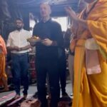Anupam Kher Instagram - नासिक के समीप अदभुत #त्रिंबकेश्वरमंदिर में शिव जी महाराज की पूजा की।आप सब के लिये भी।सुखद अनुभूति हुई।शक्ति मिली।मन शांत हुआ।अंतिम तस्वीर में आपको मंदिर के गर्भ में स्तिथ शिवलिंग के संपूर्ण दर्शन होंगे! जय भोलेनाथ।जय शिव शंकर।हर हर महादेव! 🙏🕉🙏 Trimbkeshwar Temple