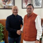 Anupam Kher Instagram - It was a privilege and an honour to meet the Hon. Chief Minister of #Uttarakhand Shri. #PushkarDhami ji in his office in #Dehradun. Congratulated him and his team for successfully evacuating 41 workers from #Uttarakashi tunnel. And also spoke to him about the great possibilities the state #Uttarakand offers for shooting at various beautiful locations.🙏😍 Dehradun The City Of Love