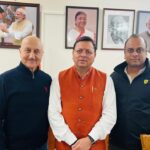 Anupam Kher Instagram - It was a privilege and an honour to meet the Hon. Chief Minister of #Uttarakhand Shri. #PushkarDhami ji in his office in #Dehradun. Congratulated him and his team for successfully evacuating 41 workers from #Uttarakashi tunnel. And also spoke to him about the great possibilities the state #Uttarakand offers for shooting at various beautiful locations.🙏😍 Dehradun The City Of Love
