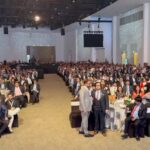 Anupam Kher Instagram - MEMORIES.. HUMOUR…. APPRECIATION: It is very important to give memories to people you meet. Yesterday at my #MotivationalLecture for #ICAI #Dubai Chapter a gentleman in the front row yawned briefly. So to wake him up I sprinkled some water on him while chanting some shaloks! It was also to entertain everyone in the audience. And to make memories. We need to make memories to cherish for a lifetime. Thank you my friends for your love, generosity and appreciation! It was great to interact with you all. Jai Ho! 😍🙏👏 #Memories #Humour #StandingOvation Dubai, United Arab Emirates