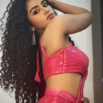 Anupama Parameswaran Instagram - Somethin’ ‘bout you Makes me feel like a dangerous woman ! 👄
