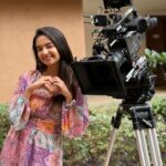 Anushka Sen Instagram - My Valentine 🎥🧿🤍 #newbeginnings 🙏